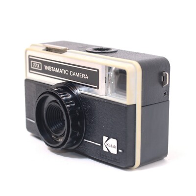 Kodak フィルムカメラ レティーナ フィルムカメラKodak Retina(コダックレチナ)が美しすぎるので