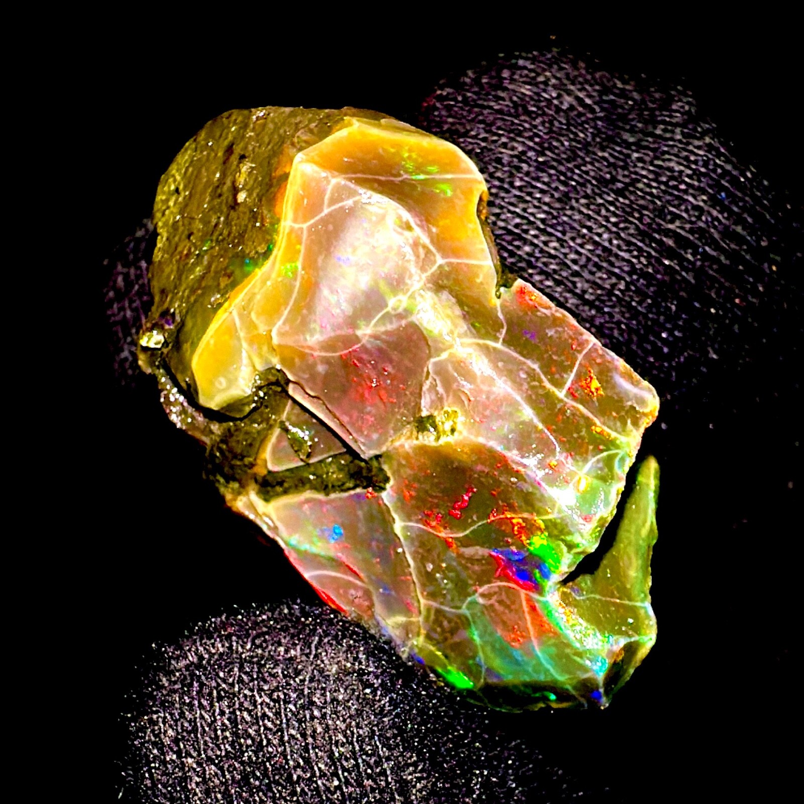 crystal clear Opal, fire oil opal raw, natural opal gemstone