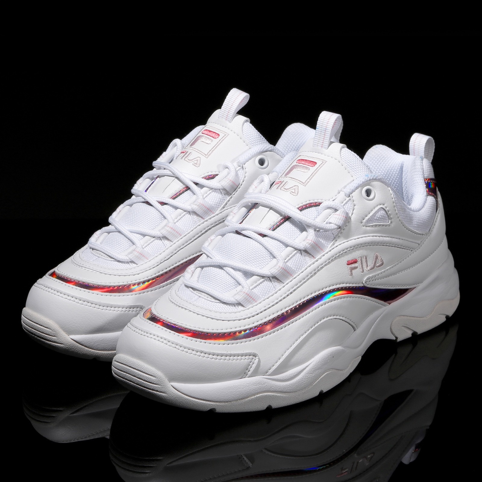 fila white and pink shoes