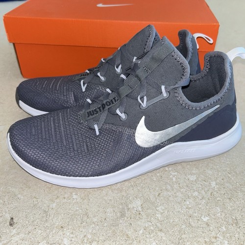 nike free tr8 white metallic silver