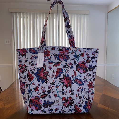 ベラブラッドリー　Vineyard Floralの4ピース Vineyard Floral – Vera Bradley Outlet Store