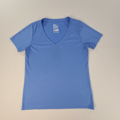 Women's nike v-neck 2025 legend dri-fit t-shirt