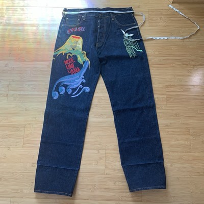 Men s Size 36 embroidered Denim Navy Evisu Jeans