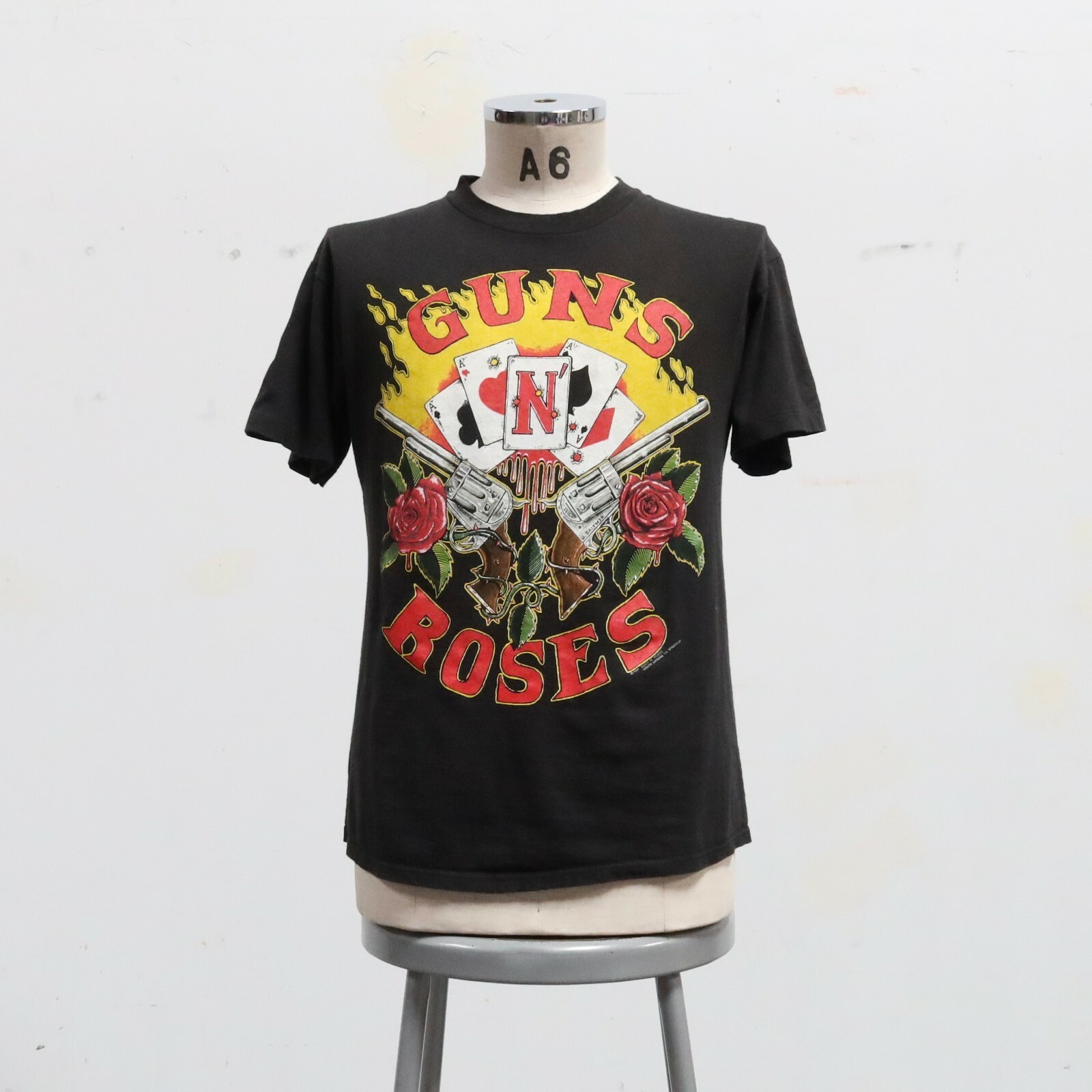 GUNS N ROSES LAS VEGAS 2001 Tシャツ デッドストック GUNS N ROSES LAS VEGAS 2001 Tシャツ デッドストック T-shirt