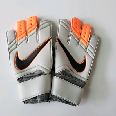 nike gk classic
