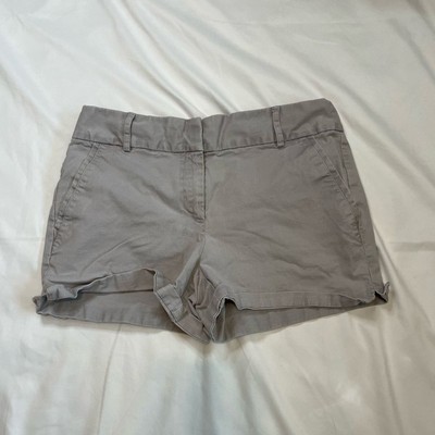 Loft size 6 light gray mid rise shorts