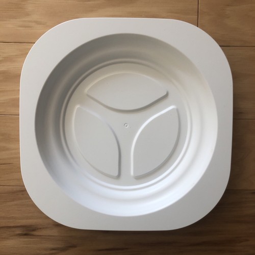 - Replacement Oem Part Nr07g Water Bowl Base - White Euc