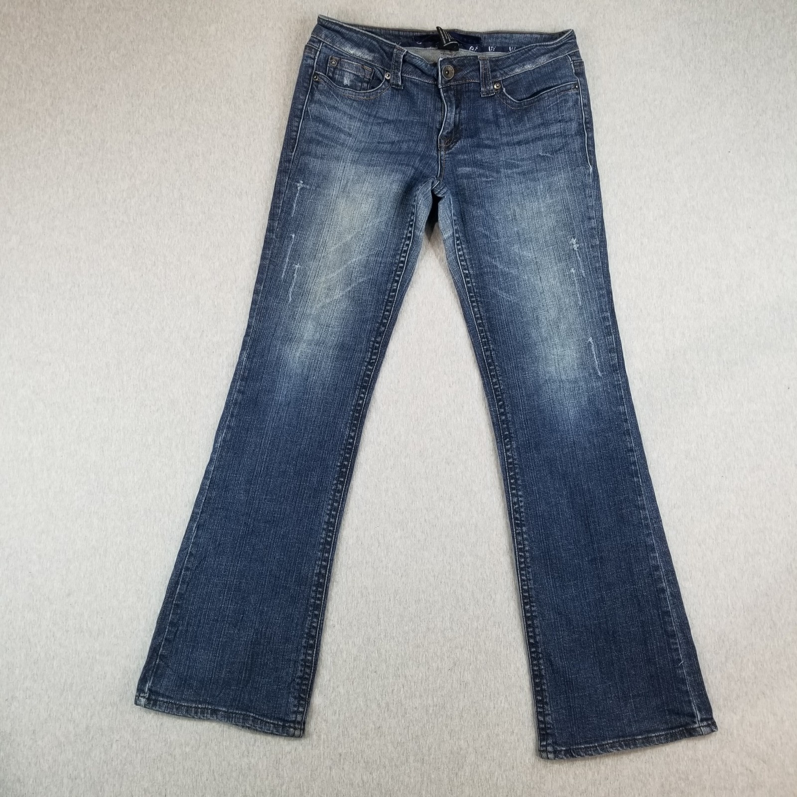 Refuge Jeans Women's Sz 9 Blue Wash Low Rise Stretch Indie Normcore Bootcut