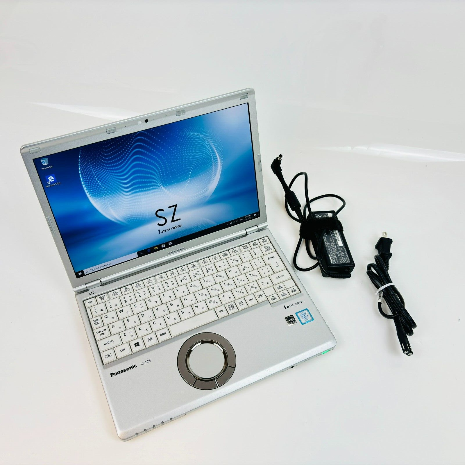 ノートPC Office2016 Let&#39;snote CF-SZ5 8GB SSD256GB レッツノート2016年夏モデル。20周年記念の特別モデルが登場