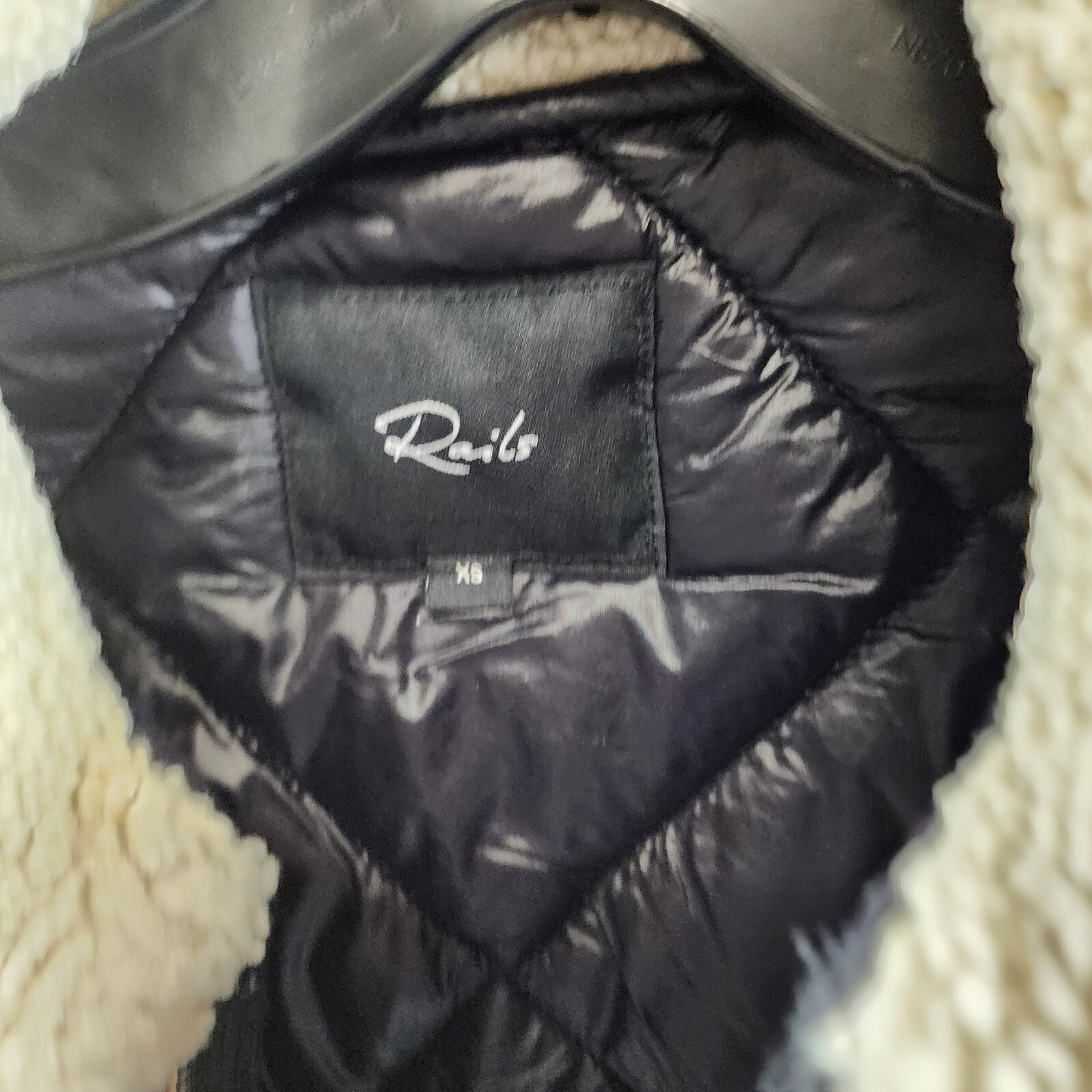 Rails Shay Diamond Quilted Jacket Womens XS Black Faux Shearling Collar Full Zip - Picture 5 of 17