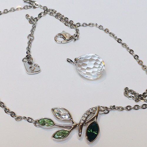 美品　SWAROVSKI NECKLACE スワロフスキー 楽天市場】スワロフスキー ネックレス アクセサリー ペンダント