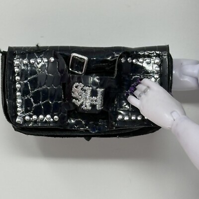 Rainbow Shadow High Special Edition Twin Naomi Storm Black Clutch Purse For Doll