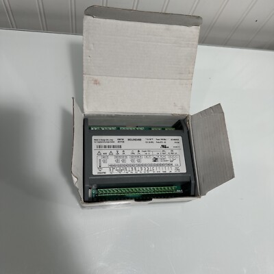Emerson Climate Technologies Dixell Temperature Controller XM679K-4D1F2B 