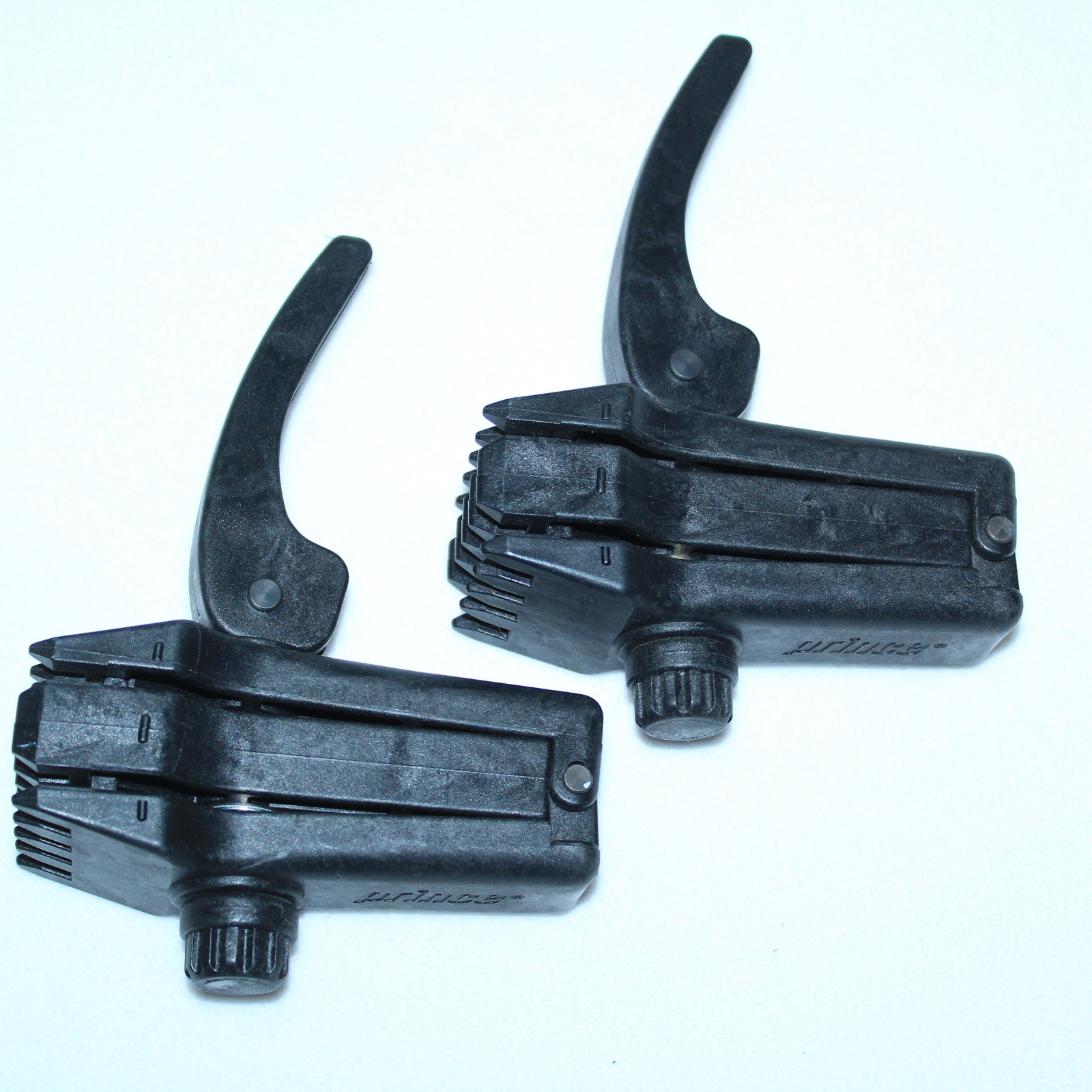 GORGEOUS Ektelon Prince Neos 1000 Tennis Part - PAIR OF STRINGER STRING CLAMPS