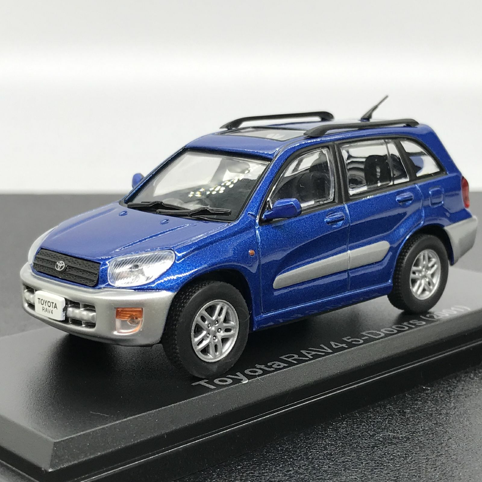 TOYOTA RAV4 ミニカー 1/43 ワインレッド エポック Hi Story 1/43 Toyota RAV4 J (1994) Wine Red Mica