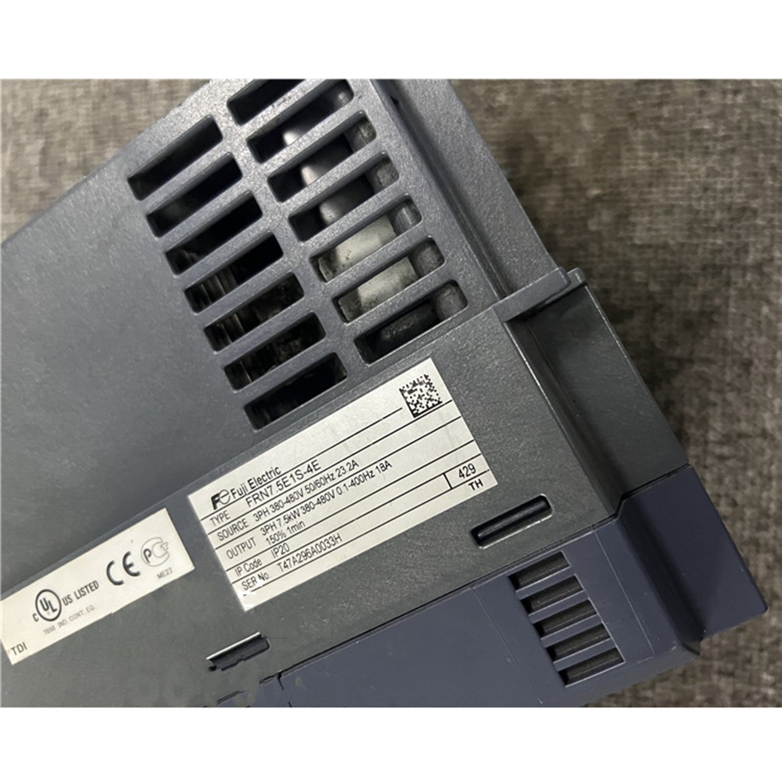 富士電機 FRN7.5E1S-4JCPB 400V 7.5KWインバータ 富士電機 FRN7.5E1S-4JCPB 400V 7.5KWインバータ 富士電機 FRN7