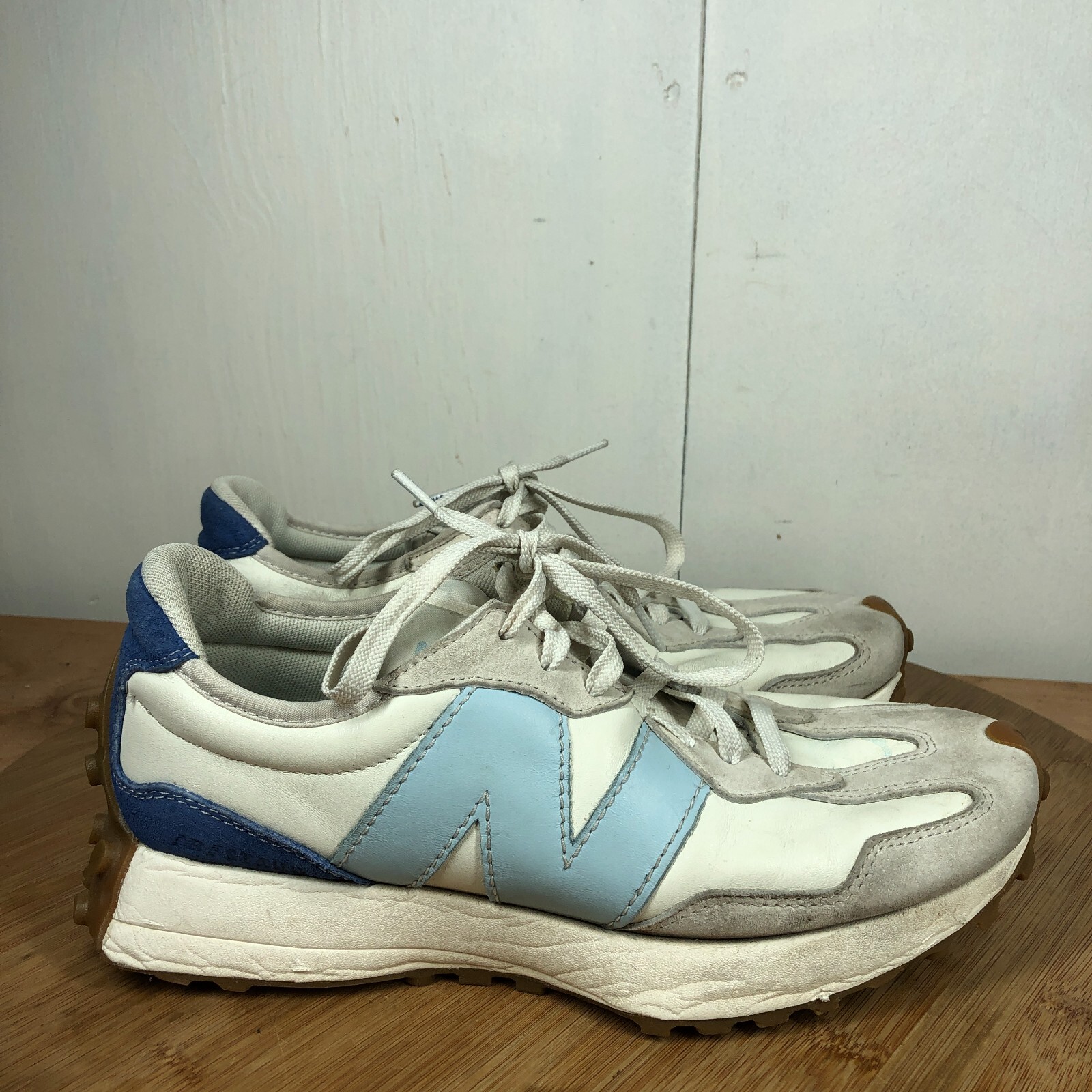 nb x staud 327 sneaker