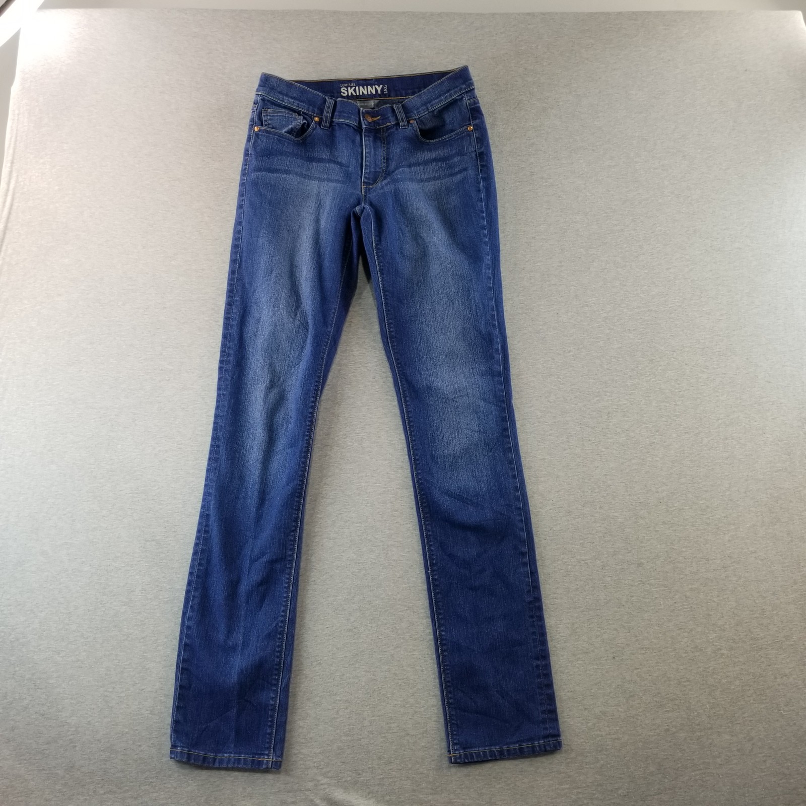 New York & Company Jeans Womens Sz 2 Tall Low Rise Skinny Med Wash Normcore Nice