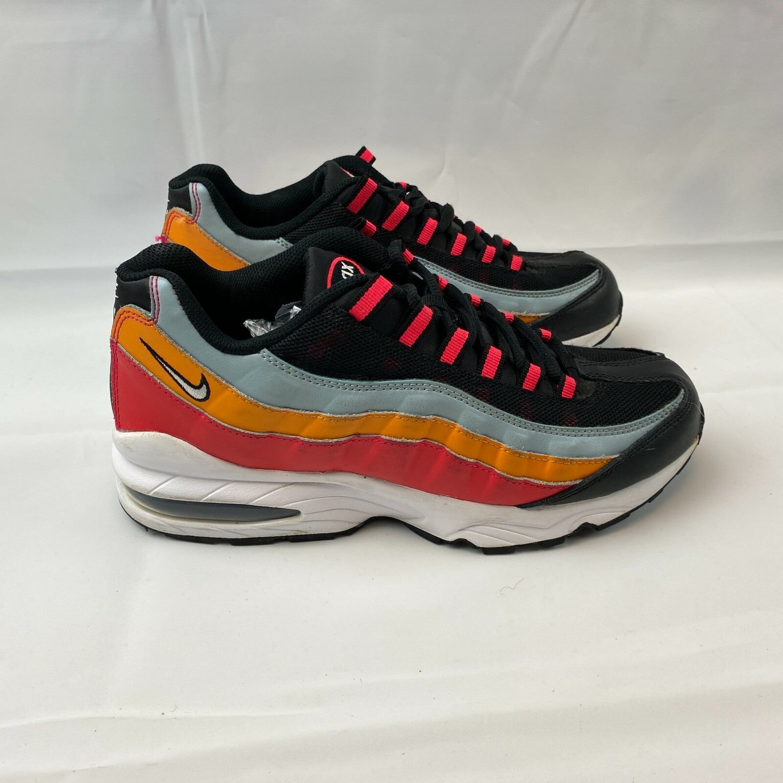 Nike Air Max 95 Size 7Y Black Grey 