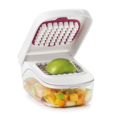 Stainless Steel Blade Vegetable Chopper with Easy Pour Opening