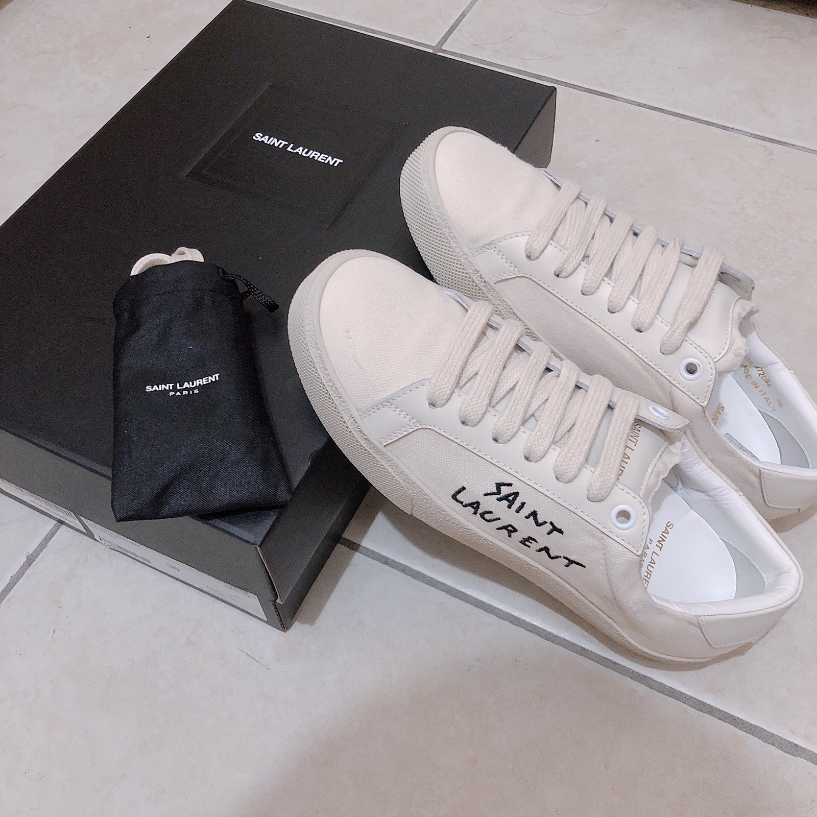 Yves Saint Laurent woMen s sneakers White Classic Court Size 36: купить с  доставкой из США, цена 67 080 руб - (293389647001)