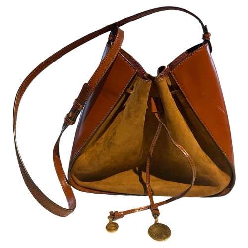 【関税&送料込】Stella Mccartney Biscuit Alter Suede Bucket Stella McCartney Medium Eco Alter Faux Leather & Faux Suede