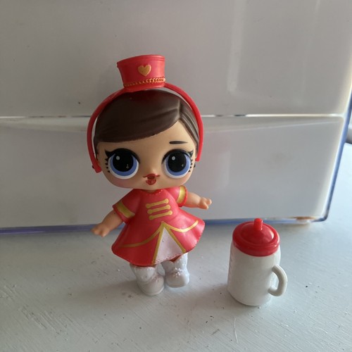 LOL Surprise Majorette Spirit Club   Band Girl Series 1