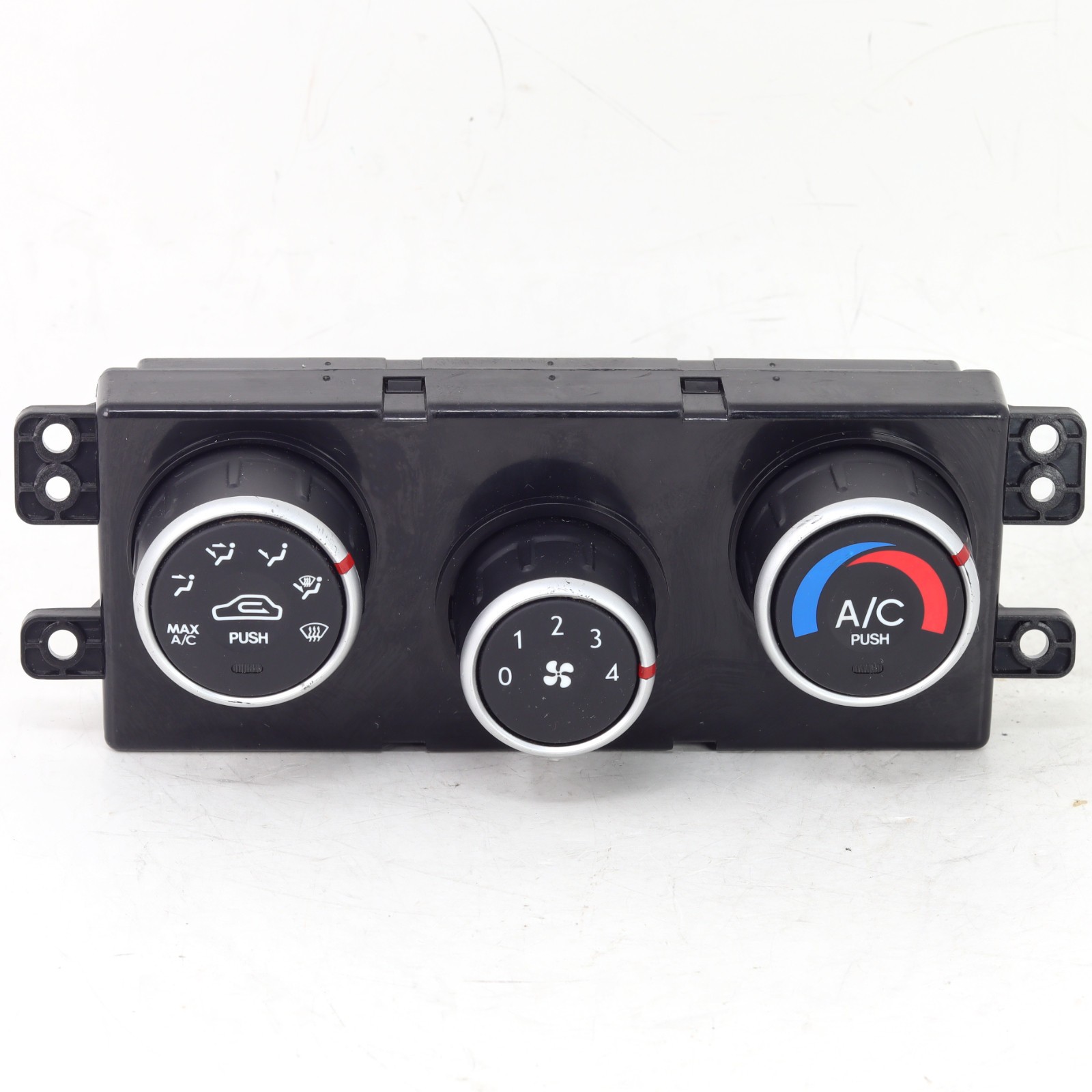 05-09 Hyundai Tucson AC HVAC Climate Control Switch Dash