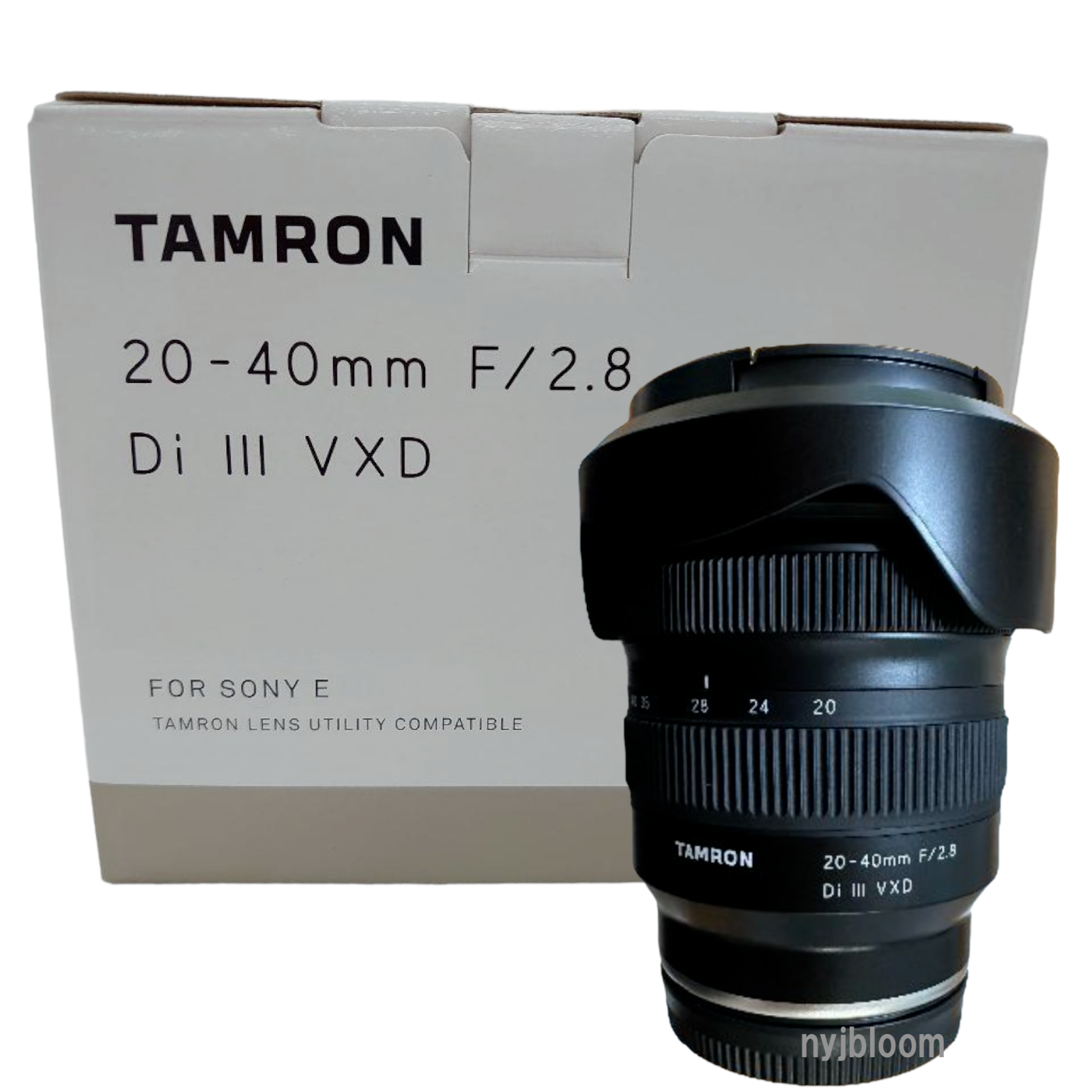 TAMRON 20-40mm F2.8 Di Ⅲ VXD (A062) Amazon.com : Tamron 20-40mm f/2.8 DI III VXD Sony E