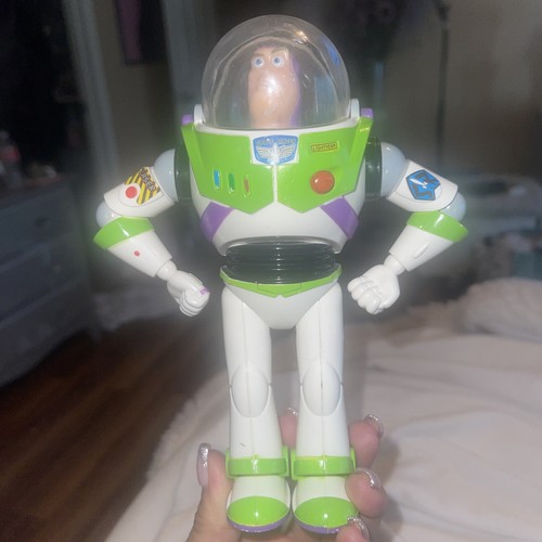 Disney Pixar Toy Story 4 Buzz Lightyear Action Figure - 956017