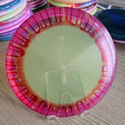 used Discraft Fly Dye Z Buzzz 177+g