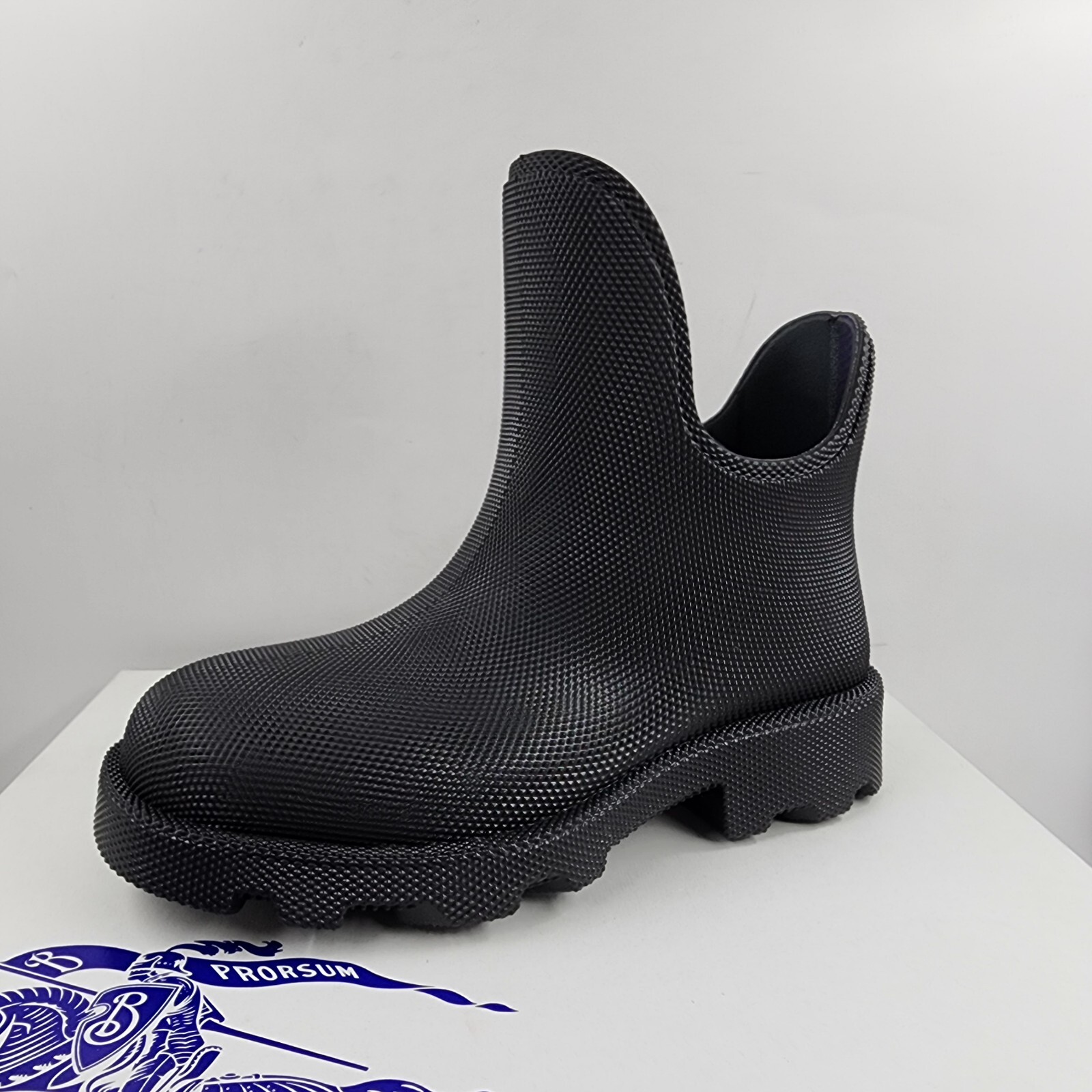 Burberry Marsh Rain Boots Women's Black Solid Textured Round Toe Pull On 36 - Picture 15 of 19