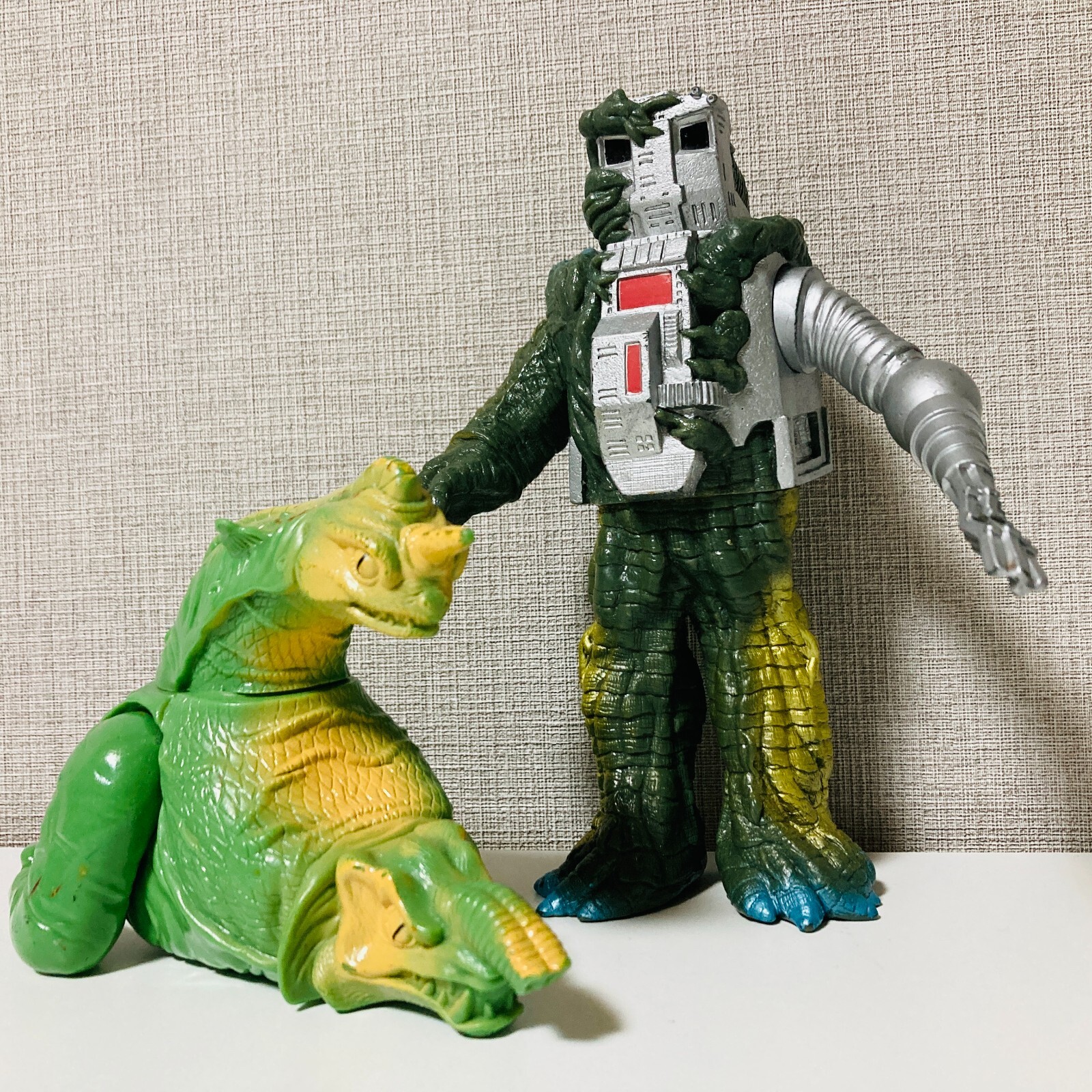 Bandai Japan Sofvi Kaiju Figure Ultraman Great Blows 1990