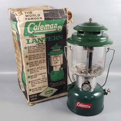 Vintage 1964 Coleman 220F Green 2 Mantel Kerosene Lantern Pyrex Glass 