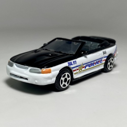 Lone Star Ford Mustang ミニカー Lone Star Flyer Ford Mustang Very Near Mint/Boxed 'Victoria