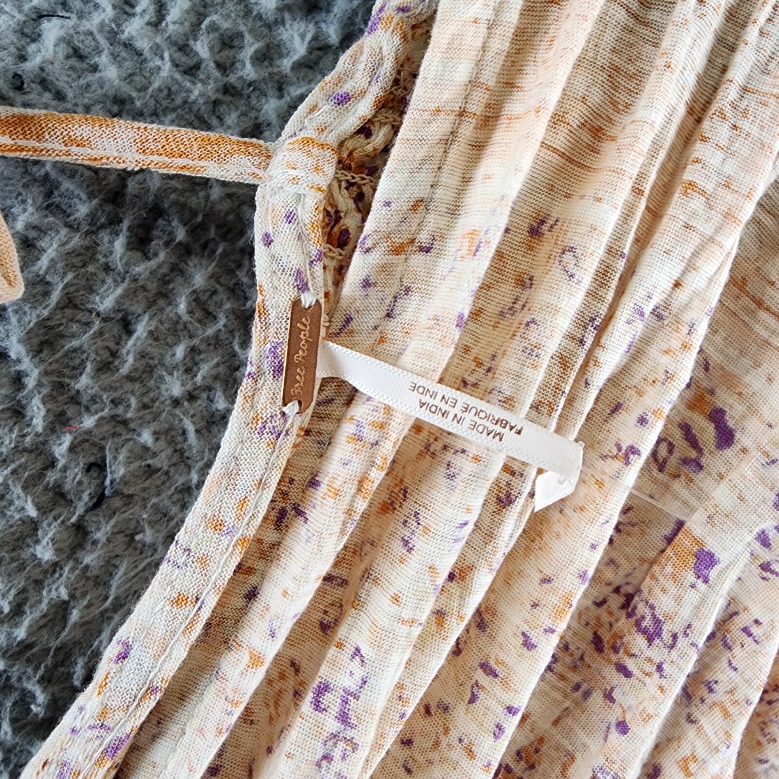 Free People Next Vacation Top Women's XS Ivory Combo Floral V-Neck Tie Closure - Picture 10 of 20