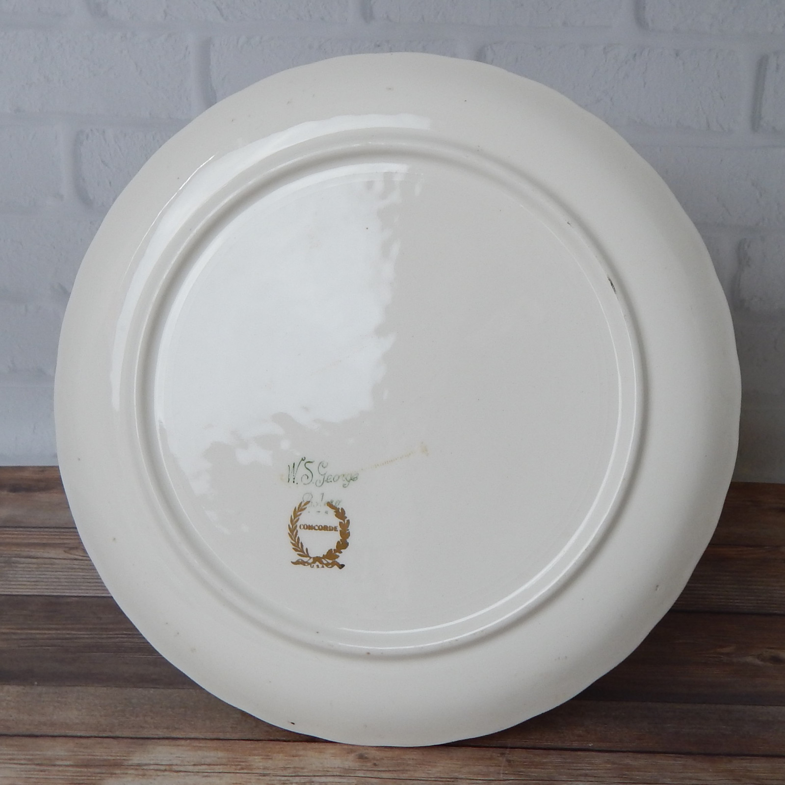 Vintage W S George Bolero Decorative Plates Set of 2 Fruit Gold tone Trim 9.25