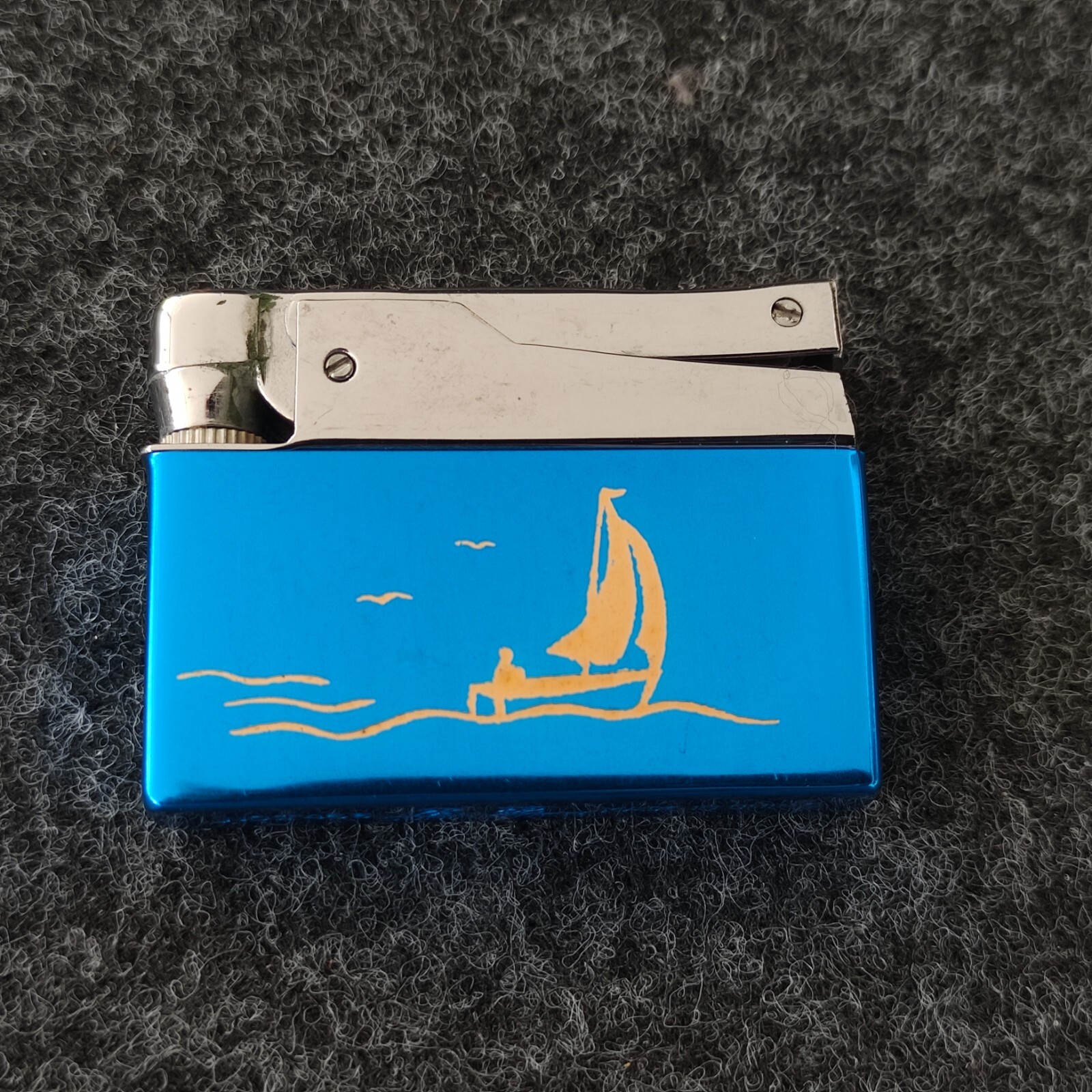 Vintage Sunflower Blue Cigarette Lighter with Original Box