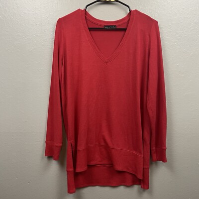 Nally & Millie Red Sweater Size Large Tunic Side Slit V Neck Read