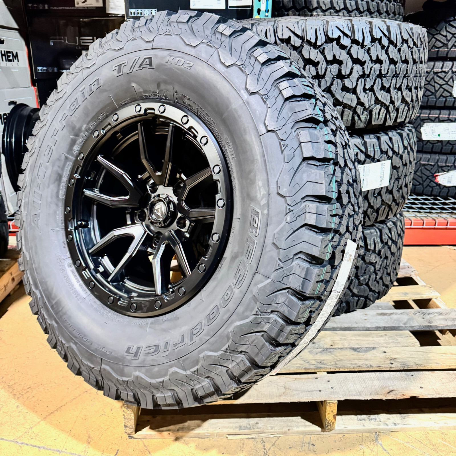 RAYS TEAM DAYTONA M9　 BFGoodrich KO2 RAYS - Team Daytona M9 Black Edition - Nengun Performance