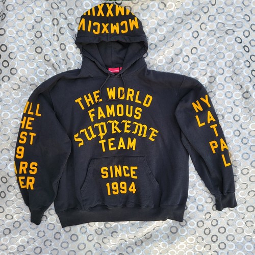 トップス Supreme Team Flocked Hooded Sweatshirt S Supreme Team Flocked Hooded Sweatshirt (SS23) - $178