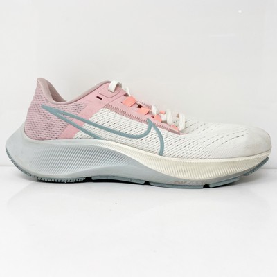 

Белые кроссовки Nike Air Zoom Pegasus 38 CW7358-103, размер 7, Белый, Air Zoom Pegasus 38