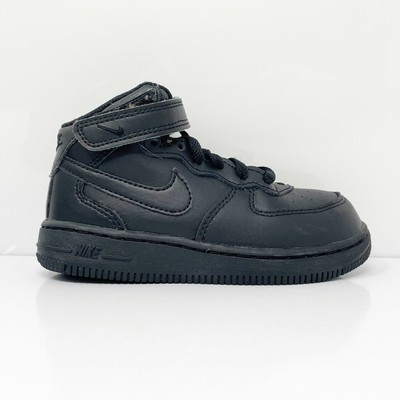 

Nike Boys Air Force 1 Mid DH2935-001 Черные баскетбольные кроссовки, размер 9C, Черный, Air Force 1 Mid