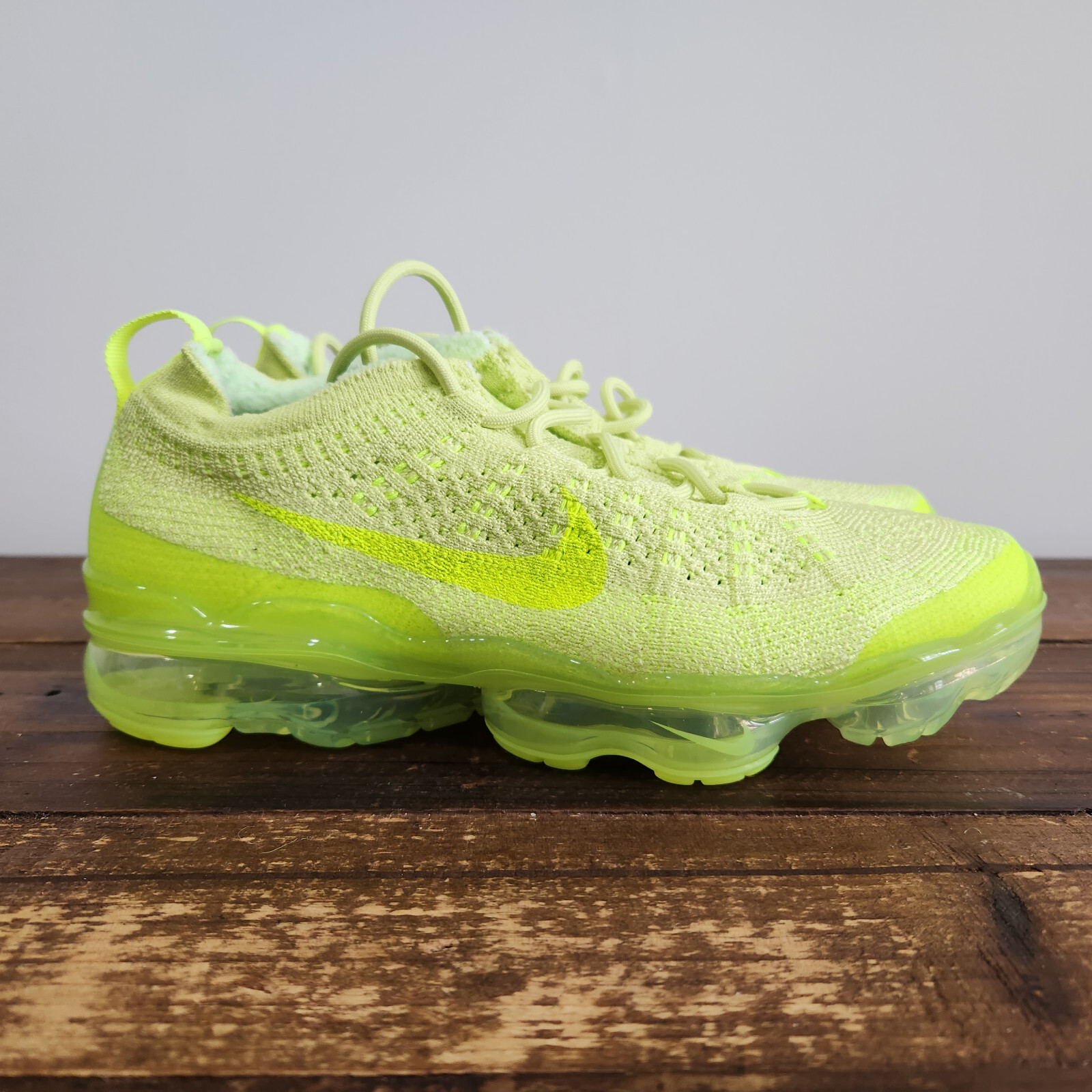 air vapormax volt