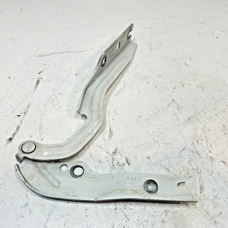 Used 2019-2025 VOLKSWAGEN JETTA VW HOOD BONNET LEFT DRIVER SIDE HINGE OEM *0Q0Q*