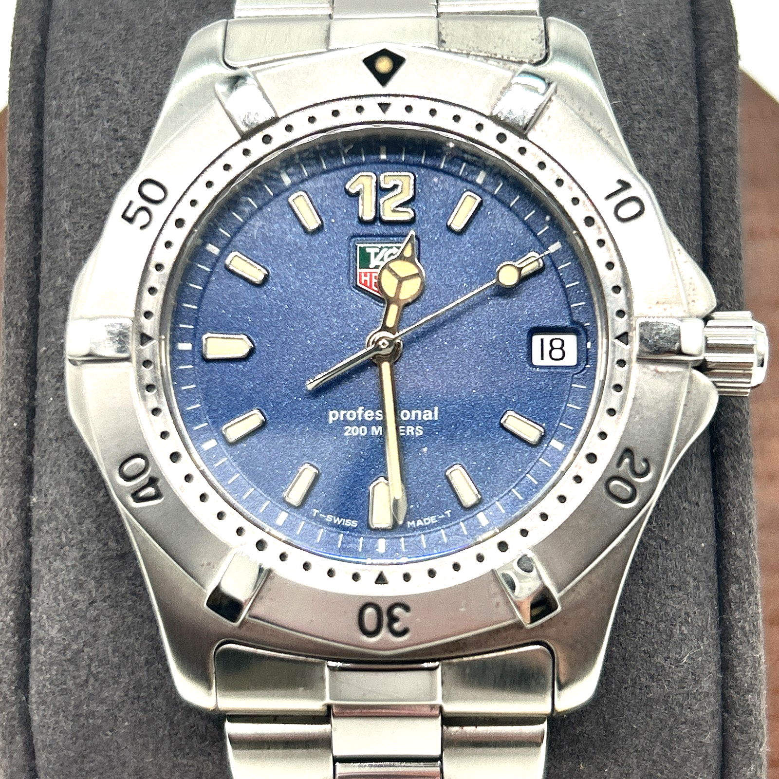 TAG HEUER Professional 200M WK1113 Date Blue Dial Quartz Men's