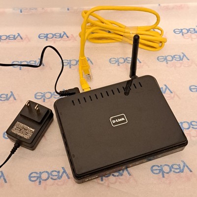 Genuine D-Link Model DIR-601B1 Router Internet Web W/adapter with Ethernet Cable