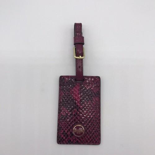 Tag ~ Adjustable Strap & Buckle Nwot