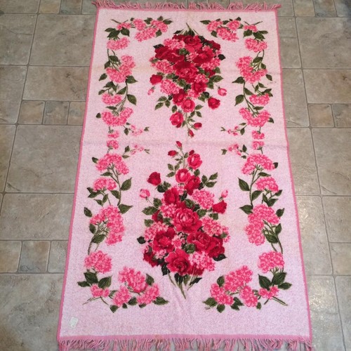 Vintage JC Penney Pink Floral Bath Towel Kitsch Cotton NOS Fashion Manor