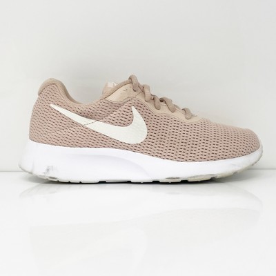 

Бежевые кроссовки Nike Womens Tanjun 812655-202, размер 6,5, Бежевый, Tanjun